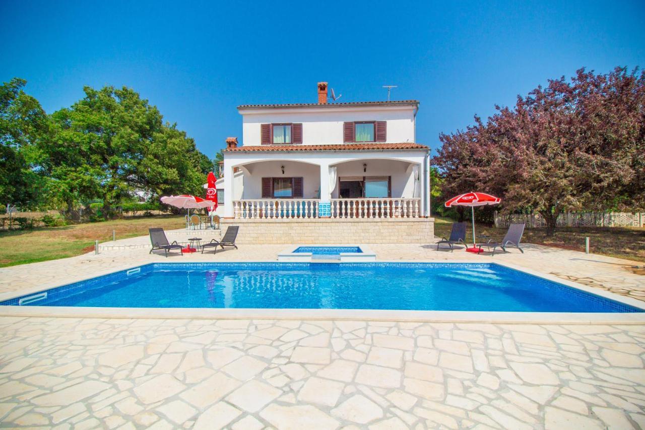 Sabatti Holiday home Kukci